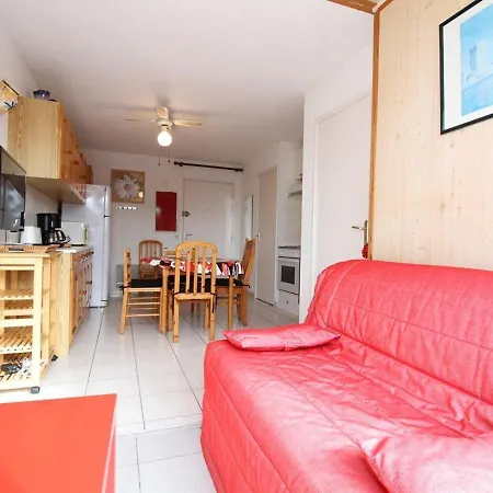 T2 Avec Jardinet, Cuisine Equipee, Parking Privatif - Fr-1-553-57 * Balaruc-les-Bains